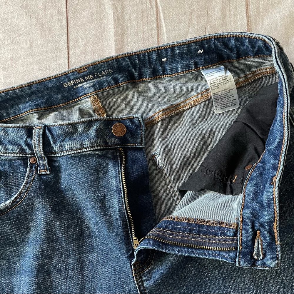 Chico's Define Me Flare Denim Jeans Women’s 16 Blue Wide Leg Cotton Boho Western - Picture 10 of 15